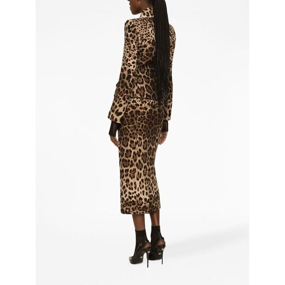 Dolce & Gabbana Women Leopard Printed Pencil Skirt - Picture 4 of 5